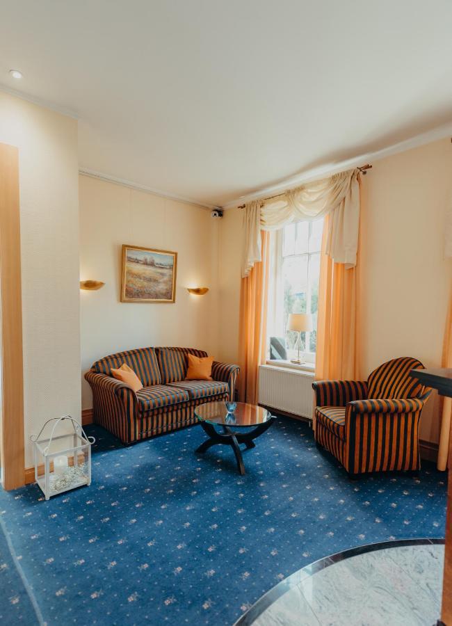 Hotel Jungclaus Венторф-бей-Хамбург Экстерьер фото