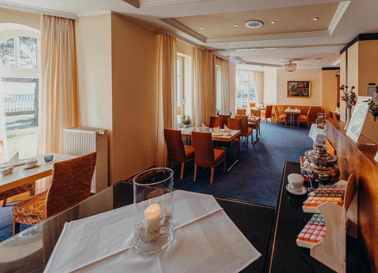 Hotel Jungclaus Венторф-бей-Хамбург Экстерьер фото