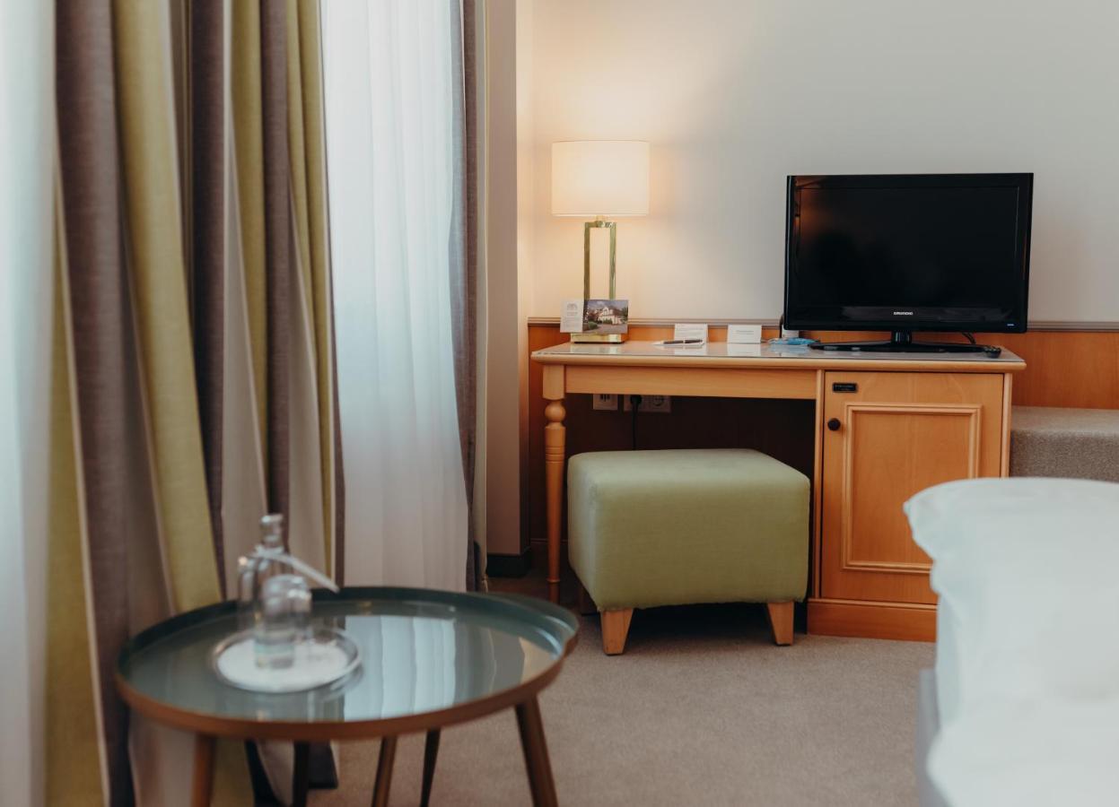 Hotel Jungclaus Венторф-бей-Хамбург Экстерьер фото